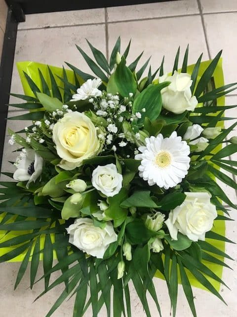 bouquet rond 10 rotated e1691409203687 - Bouquets ronds
